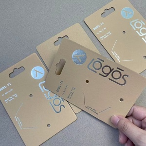 Appendiabiti in <span class=keywords><strong>cartone</strong></span> con logo in carta Kraft da 1000gsm 1200gsm - Product Image 1