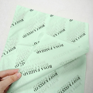 Papier de soie recyclable 30g mat avec estampage à chaud, papier de soie brillant 40g pour impression offset, papier cadeau coloré pour les fêtes - Product Image 3