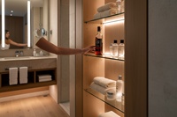 Vitrine de Luxe en Verre avec Éclairage LED, Profil en Aluminium et Double Diffuseur, Design à Lumière Douce, 12V Dimmable YB2004-22