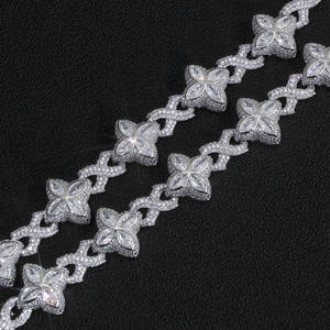 NUOYA アイスアウト ダイヤモンド 四つ葉のクローバー インフィニティ マイアミキューバンリンク チェーンネックレス ヒップホップ カスタムジュエリー 男女兼用 ギフト - Product Image 3