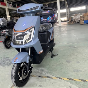 Vente en gros de motos électriques et de scooters électriques pour adultes à grande vitesse, moteur 60V 20Ah, autonomie de 60 km sur une seule charge - Product Image 3