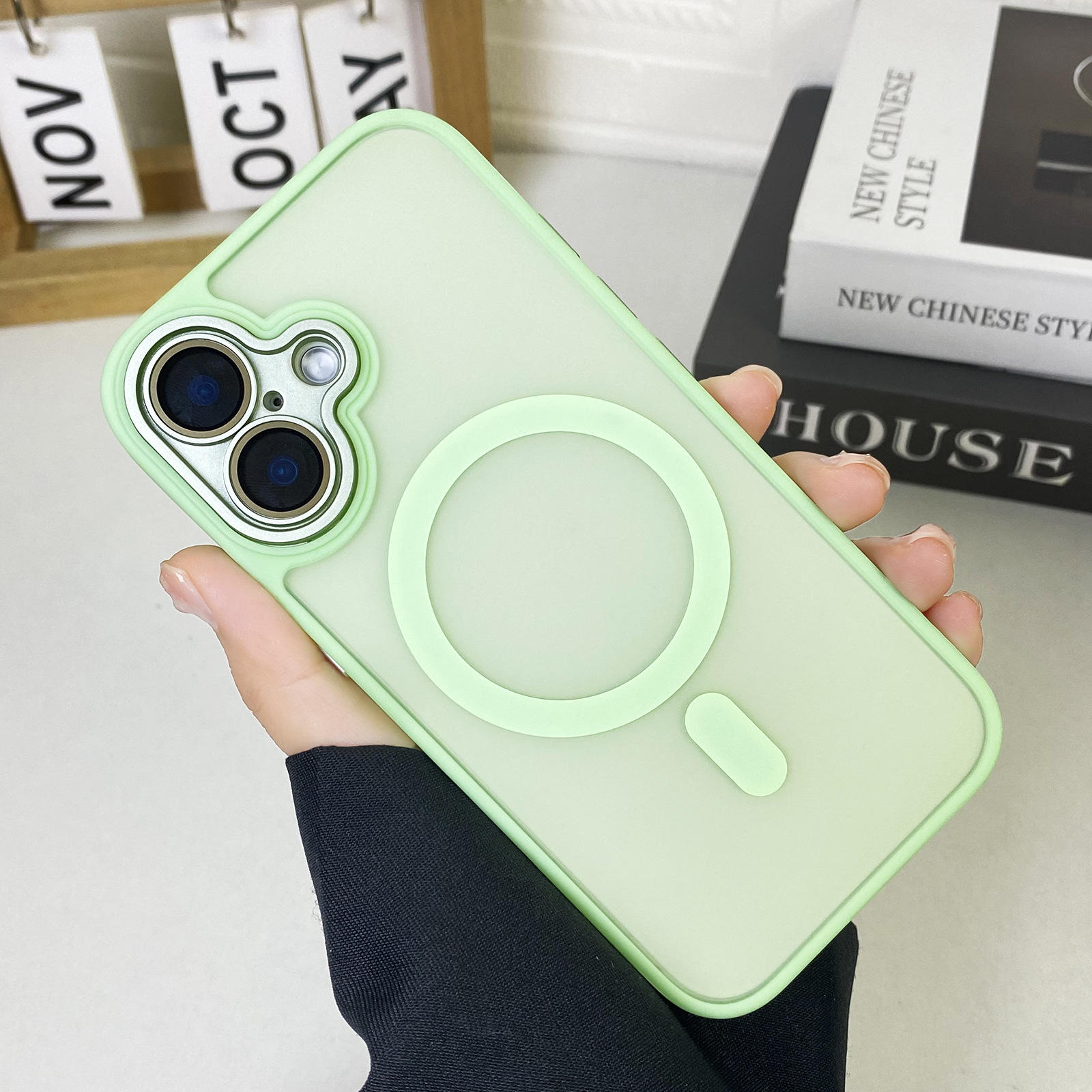 เรืองแสงสีเขียว