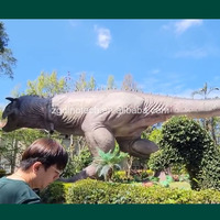 Modèle géant de Carnotaurus animatronique comme paysage interactif ou dinosaure robot géant pour parc à thème