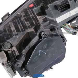 อะไหล่ถอดประกอบไฟหน้ารถยนต์โรลส์-รอยซ์ โกสต์ รุ่นที่ 1  ชิ้นส่วนพลาสติกโคมไฟหน้า  หมายเลขอะไหล่แท้ 63117211443 63117211444 - Product Image 6