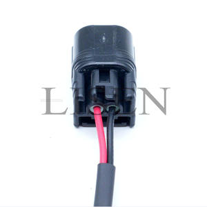 Arnés de cables de conector de 2 pines hembra y macho 6189-6905 personalizado para Subaru Toyota Honda - Product Image 5