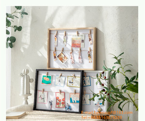 Cadre <span class=keywords><strong>photo</strong></span> collage écologique en <span class=keywords><strong>verre</strong></span> transparent et bois pour l'affichage de photos 5x7 avec <span class=keywords><strong>impression</strong></span> sérigraphique, 8 épingles en bois, clips - Product Image 1