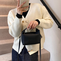 Nouveau Sac à Main Femme Hiver 2026 Couleur Unie Imperméable Grande Capacité |   Sac à bandoulière simple et décontracté |   Mini sac carré