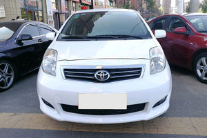 Offerta Speciale: Auto Usata Toy-ota Yar-is, Yar-i <span class=keywords><strong>s</strong></span> 1.5L 112 CV L4, Alta Qualità, Auto a Benzina Nuove e Usate - Product Image 2