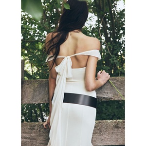 Robe longue de soirée sexy personnalisée pour femme, avec volants, style fluide, col halter et lien ajustable au dos, de luxe - Product Image 2