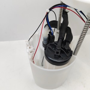 Capteur de niveau de carburant Pompe à carburant 13577230 pour Chevrolet <span class=keywords><strong>OPEL</strong></span> <span class=keywords><strong>ASTRA</strong></span> VAUXHALL <span class=keywords><strong>ASTRA</strong></span> <span class=keywords><strong>J</strong></span> Mk6 1.4 Essence 13321031 13503672 0580200039 - Product Image 6