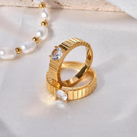 Bague tendance pour femme en acier inoxydable plaqué or, style froid, géométrique, avec pierre naturelle, design de créateur, décorative, pour anniversaire et usage quotidien