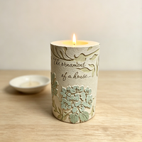 Support de bougie pilier en résine texturée rétro avec gravure de citation d'hortensia en relief, élégante décoration d'intérieur, porte-bougie chauffe-plat