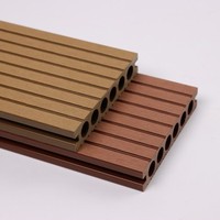 Planche de terrasse en composite bois-plastique, panneau de revêtement composite creux pour terrasse extérieure
