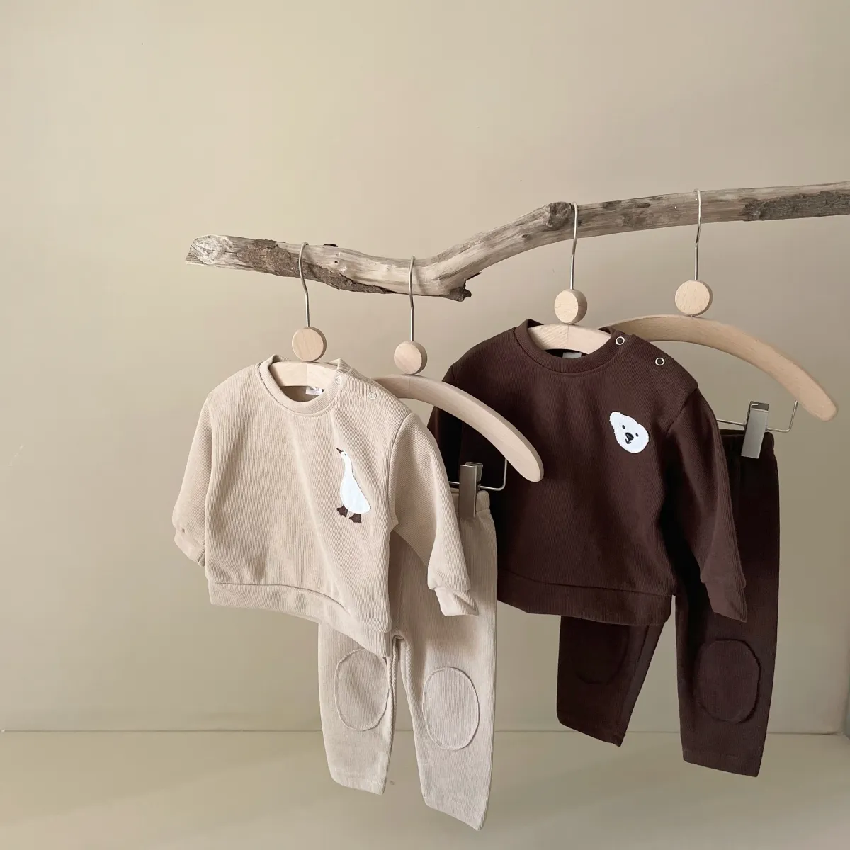 Handmade Soft Cotton Baby Boy Clothes Set Long Sleeve Bear Goose Pattern Customization Infant Kids Causal Tracksuit