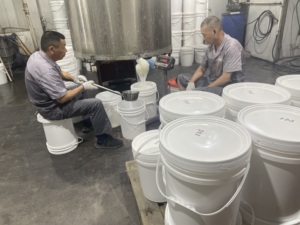 KRM sao sản phẩm KRM-004 nước dựa trên Acrylic Matte véc ni cho chăm sóc da chai thủy tinh chất lỏng lớp phủ phun ứng dụng - Product Image 6