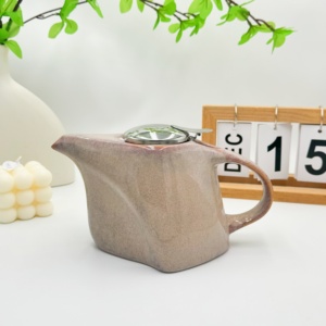 Tetera de Cerámica Hecha a Mano con Filtro, Tetera de Cerámica con Infusor, Juego de Café y Té, Cafetera de Cerámica de 700 ml, Juego de Té Árabe - Product Image 1