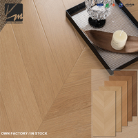 Carrelage en porcelaine imitation bois à chevrons, série bois massif, style moderne, pour hall d'entrée et couloir, 600x1200