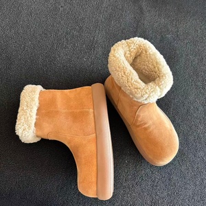 Botas de nieve de gamuza hasta media pantorrilla, forradas con lana suave, suela gruesa, informales para invierno, para mujer. - Product Image 6