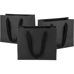 Sacs en papier noirs pour emballage de bijoux et vêtements, avec logo en relief personnalisé, pour boutiques de détail et cadeaux, fabriqués à Guangdong - Product Image 1