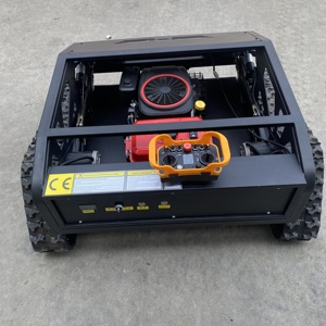 Tondeuse à gazon professionnelle autotractée à essence avec chenilles, moteur monocylindre 4 temps, lame rotative à éjection arrière - Product Image 4