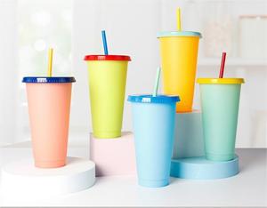 Changement de couleur de l'eau de café en plastique réutilisable Offre Spéciale avec couvercle et paille tasse froide de 710ml à détection de température - Product Image 1