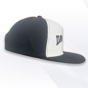 Nouvelle casquette de relance moderne Y2K en coton doux imperméable à bord plat avec patch de logo personnalisé emballé dans un carton moderne fabriqué au Vietnam - Product Image 4