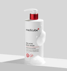 medicube Red Acne Body Wash 2.0 Nettoyant Corporel Anti-Acné Rouge 2.0 à l'Acide Salicylique et Lactique pour le Dos et la Poitrine, Contrôle de l'Acné, Exfoliant, Déboucheur - Product Image 3
