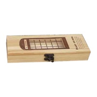Boîte de présentation de cadeau de bijoux en bois décoratif créatif fait à la main en forme de rectangle avec couvercle sculpté creux pour l'utilisation de boissons