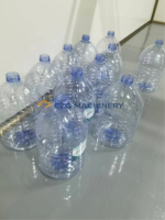 Machine de remplissage de boissons en fûts plastiques QGF-150 de 5 gallons, 150-200 BPH, équipement d'embouteillage d'eau entièrement automatique avec pompe électrique