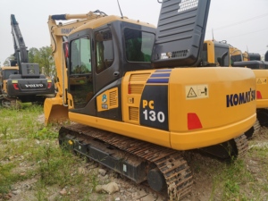 มือสองประสิทธิภาพสูงตีนตะขาบญี่ปุ่น Komatsu pc130 รถขุดไฮดรอลิกขุดสําหรับ Komatsu pc70/pc110/pc200/pc300 - Product Image 2