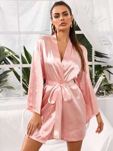 Kimono de luxe à manches longues demoiselle d'honneur Satin femmes Robe de couchage Robes de mariée en soie - Product Image 3