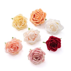 Tête de fleur artificielle CallaFloral en polyester pour décoration intérieure, mariage, maison – Rose, Rouge, Jaune, Orange, Blanc laiteux - Product Image 5