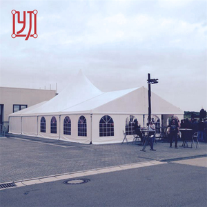 Tente de fête géante de 40 x 80 pieds pour les grands événements - Product Image 1