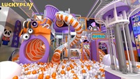 Aire de jeux intérieure commerciale pour enfants, thème musical, avec toboggans, piscine à balles, labyrinthe et mini-football