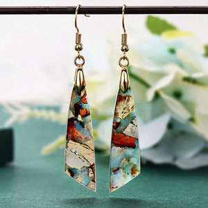 Orecchini Lunghi con Gancio a Motivo di Pietre Irregolari Colorate per Donne, Gioielli Artistici Vintage alla Moda - Product Image 1
