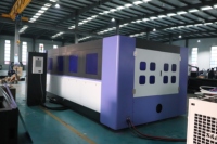 Système de découpe laser à fibre personnalisable avec commande Cypcut et rail de guidage HIWIN pour pièces métalliques industrielles, tôle de 5 mm à 20 mm d'épaisseur