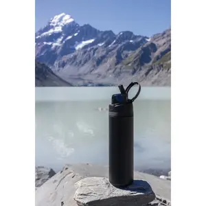 Bottiglia Omni Sip RCS da 720ml, merchandising sostenibile - Product Image 4