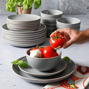 Classiques <span class=keywords><strong>En</strong></span> Céramique Vaisselle 16pcs Grès Ensemble De Vaisselle Chine Gros Noir Dîner Ensemble <span class=keywords><strong>Porcelaine</strong></span> Vajillas <span class=keywords><strong>Service</strong></span> Pour 4 - Product Image 5