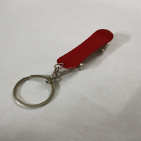 Vente en gros Mini porte-clés en métal pour planche à roulettes Porte-clés mousqueton avec logo personnalisable de style vintage et dessin animé en plusieurs couleurs