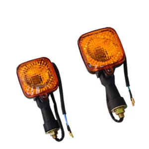 Motorcycle turn signal CG King direction light CG125 Pearl River turn signal light assembly with bulb