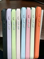 La nueva funda para teléfono con diseño de concha y lente con patrón, incluye una película protectora para la lente y es resistente a caídas.