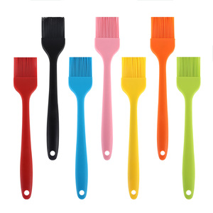 แปรงซิลิโคนสำหรับทำอาหาร ทนความร้อน ใช้ทาเนย น้ำมัน สำหรับครัว - Product Image 1