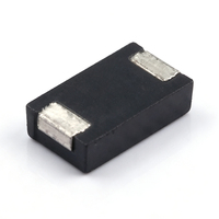 Condensateur polymère solide SMD EEFCX0J221R 220uF 6.3V à montage en surface en aluminium