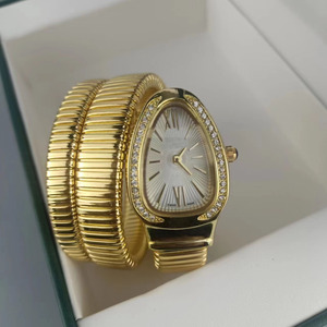 Nuovo Orologio di <span class=keywords><strong>Lusso</strong></span> da <span class=keywords><strong>Donna</strong></span> 2026 con Design a Testa di Serpente, Decorazione in Diamanti, Movimento al Quarzo, Cinturino in Acciaio Inossidabile - Product Image 3