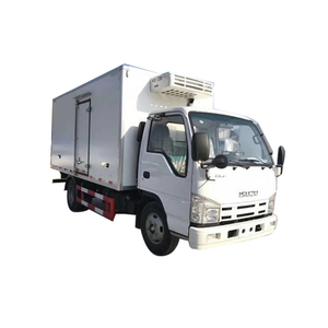 Châssis ISUZU 700P d'occasion + <span class=keywords><strong>camion</strong></span> frigorifique neuf <span class=keywords><strong>de</strong></span> 8 tonnes - Product Image 4