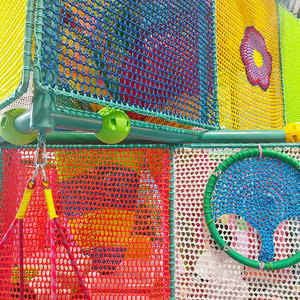 Moetry Cube de jeu coloré en crochet pour l'intérieur, structure de jeu en filet de corde tricoté pour enfants, idéal pour les centres de jeux et les parcs - Product Image 3