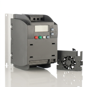 อินเวอร์เตอร์ 6SL3210-5BE21-5UV0 1.5kW 380-480V 3 เฟส ไม่มีฟิลเตอร์ EMC RS485 USS Modbus RTU IP20 - Product Image 1