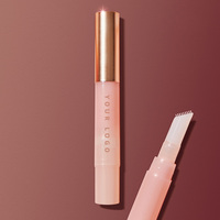 Emballages pour stylos twist vides, tubes de gloss repulpants, gommages et baumes à lèvres, et sérum à lèvres rose