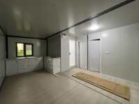 Luxuriöse Modulare Häuser aus China Vorgefertigtes Outdoor-Wohncontainerhaus 20 ft 30 ft 40 ft mit Terrasse und Satteldach