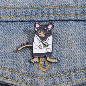 Sevimli fare Metal broş kırmızı şarap piyano elma gül fatura merdiven peynir doktor hançer kas fare emaye yaka iğnesi rozeti takı - Product Image 1